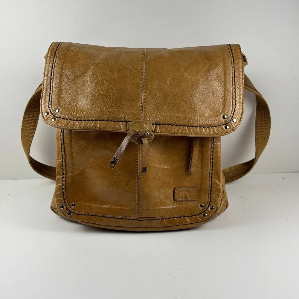 The‎ Sak Leather Backpack Women Medium Tan Brown Boho Studded Flap Bag